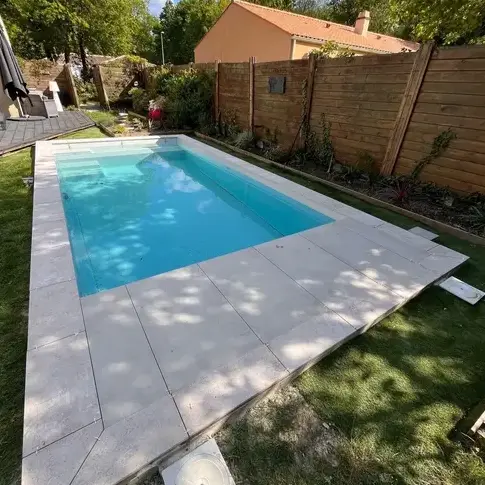 piscine en liner à Saint-Michel-Chef-Chef - image 3