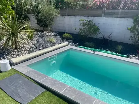 piscine en liner à Saint-Michel-Chef-Chef - image 4