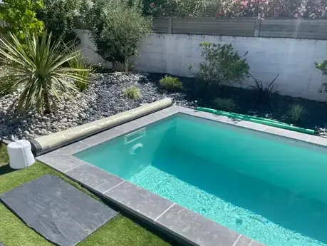 piscines coque à La Bernerie-en-Retz - image 2