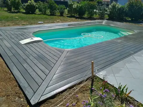 piscines coque à La Bernerie-en-Retz - image 4