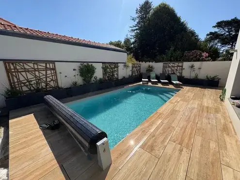 terrasse en bois de piscine à Pornic - image 4